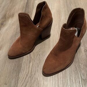 Steve Madden ankle bootie